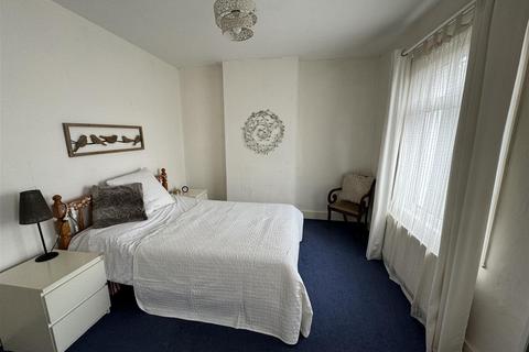 45 Colville Road, London, N9 7QN