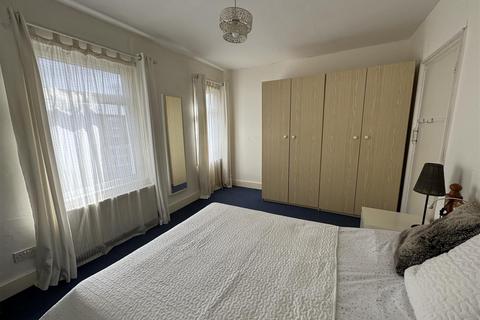 45 Colville Road, London, N9 7QN