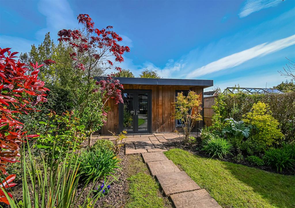 2 Westgate Villas-29.jpg
