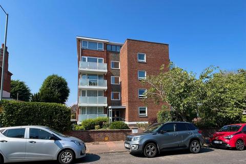 2 bedroom flat for sale, Silverdale Road, Eastbourne