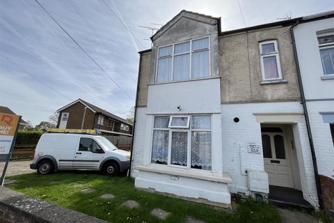 3 bedroom flat for sale, 80 Burr Street, Dunstable