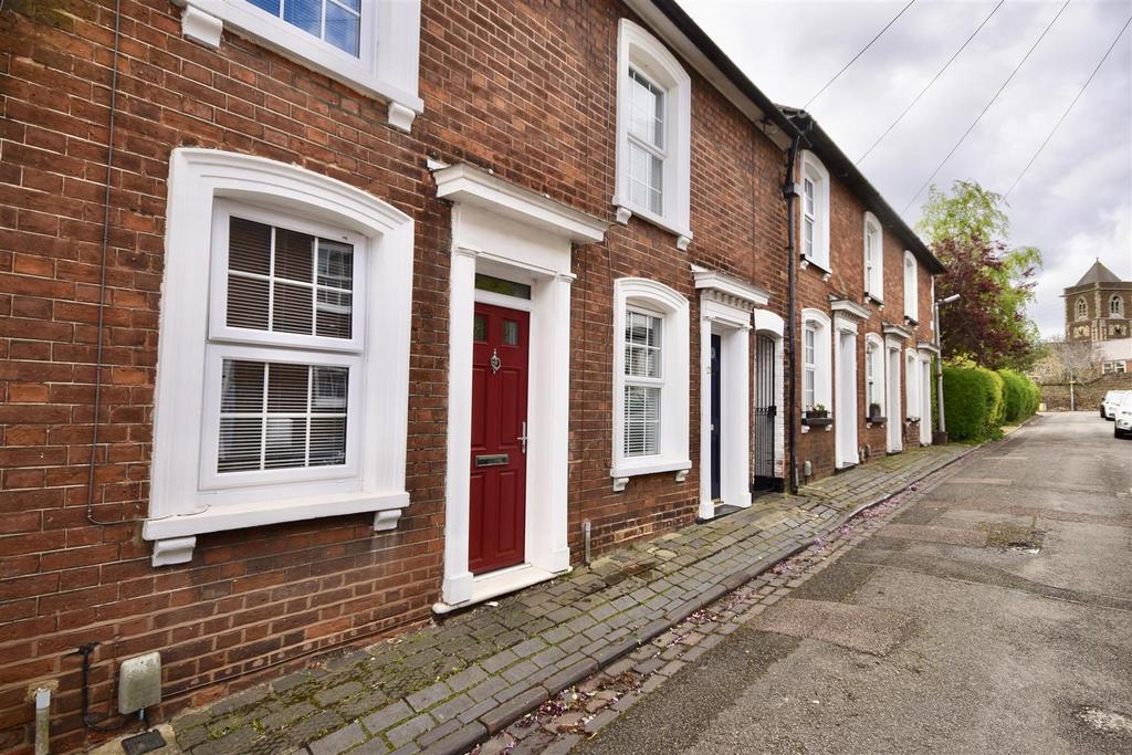 Ship Road, Linslade, LU7 2LW 1 bed terraced house for sale £230,000