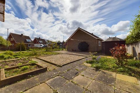 3 bedroom detached bungalow for sale, Windmill Avenue, Dereham