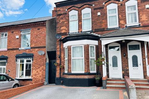 4 bedroom semi-detached house for sale, Vicarage Street, Oldbury