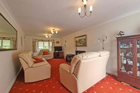 3 bedroom detached house for sale, Houndsfield Lane, Wythall