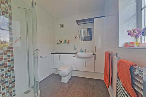 95 Houndsfield Lane, Wythall, Birmingham, B47 6LX