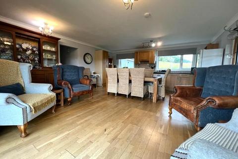 4 bedroom house to rent, Lon Ceiro, Llandre, Bow Street