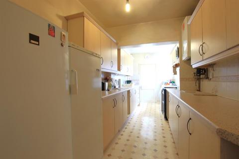 3 bedroom end of terrace house for sale, Stanley Road, Southall UB1