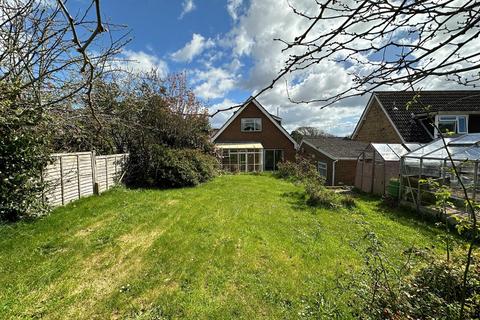 3 bedroom chalet for sale, Brighstone, Isle of Wight