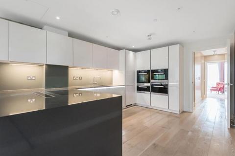 4 bedroom apartment to rent, 5 Central Avenue, London SW6