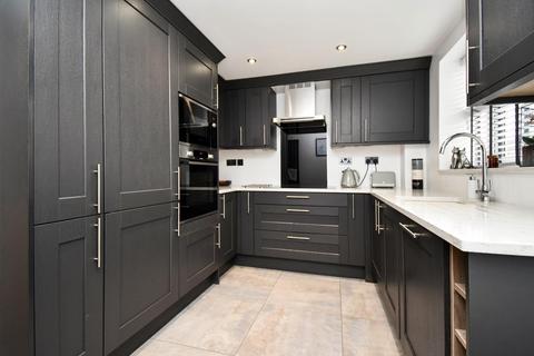 10 Doublegates Court, Ripon, HG4 2TT