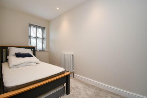 10 Doublegates Court, Ripon, HG4 2TT