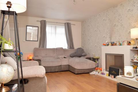 2 bedroom townhouse for sale, Moorwood Drive, Oldham
