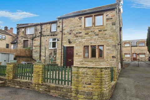 2 bedroom end of terrace house for sale, Well Street, Farsley, LS28 5SF