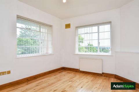 2 bedroom apartment to rent, Ossulton Way, East Finchley N2