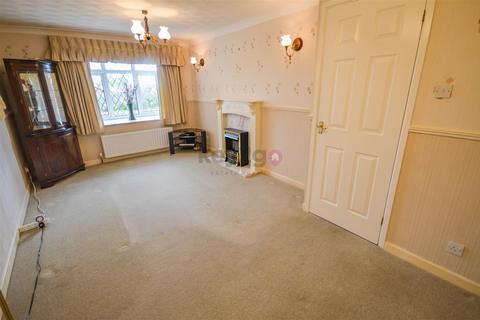 2 bedroom semi-detached bungalow for sale, Nathan Drive, Waterthorpe, Sheffield, S20