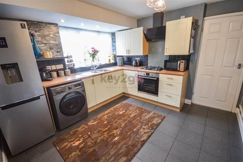 3 bedroom semi-detached house for sale, Emmett Carr Lane, Renishaw, Sheffield, S21