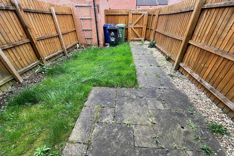 83 Danes Close, Grimsby, DN32 9AG