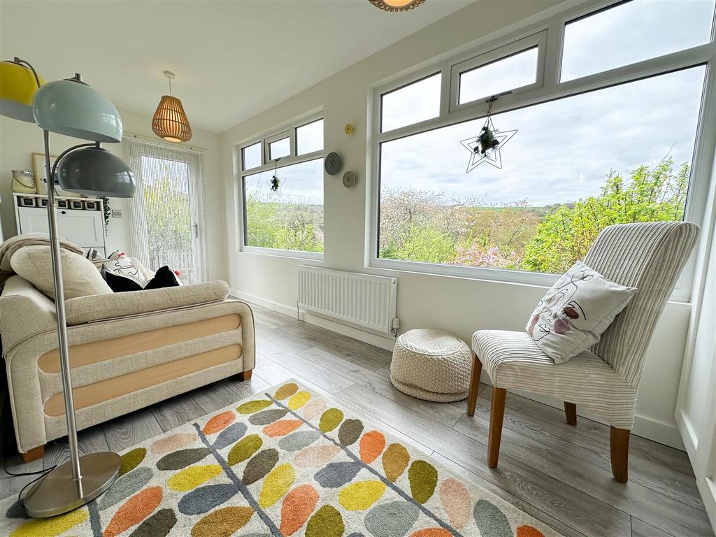 Sun garden room