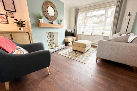 19 Highcliffe Drive, Oughtibridge, Sheffield, S35 0JD
