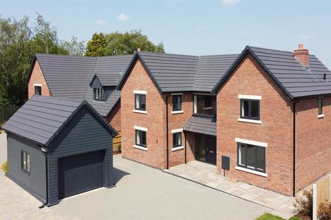 5 bedroom detached house to rent, King Edwards Fields, Condover, Shrewsbury
