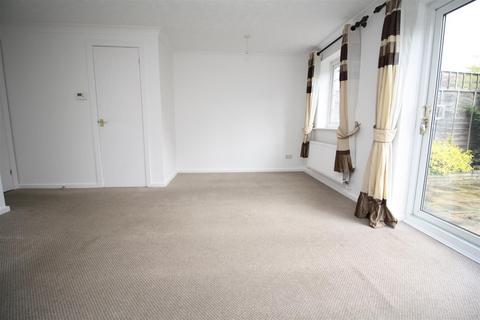 3 bedroom semi-detached house for sale, Isaacson Drive, Wavendon Gate, Milton Keynes