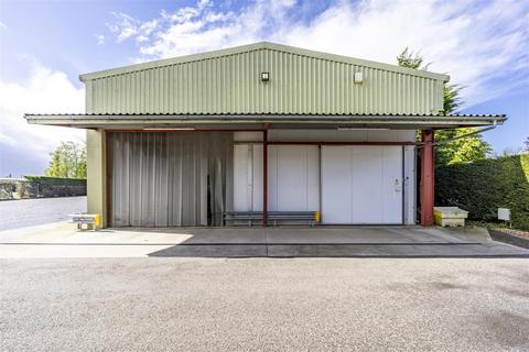 Industrial unit to rent, Boston Road, Swineshead, Boston