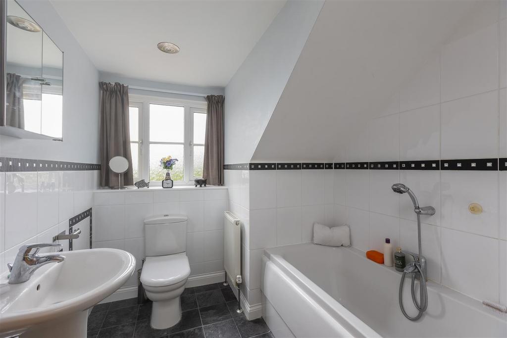 Givenbrook Bathroom.jpg