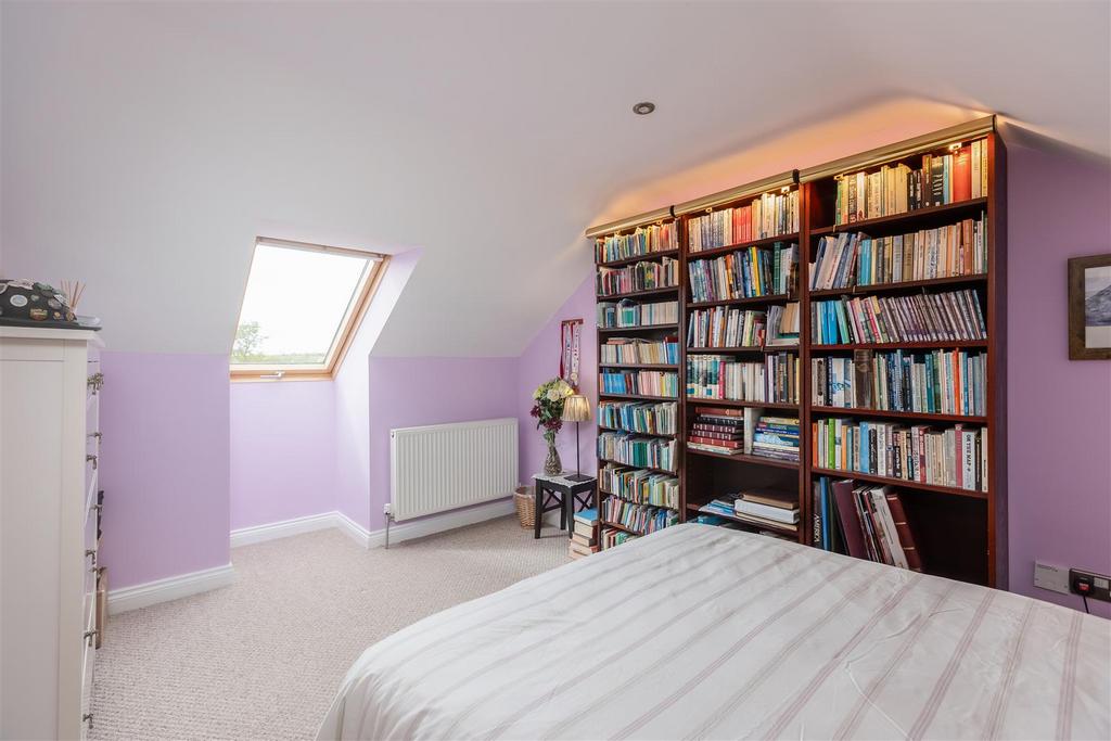 Givenbrook Bedroom 2-1.jpg