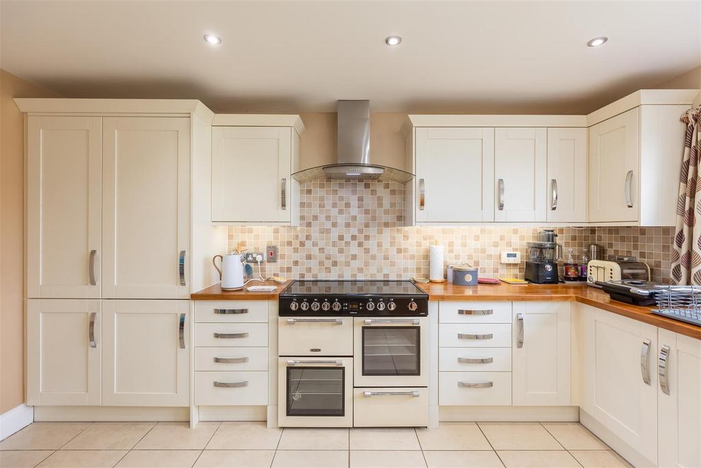 Givenbrook Kitchen-4.jpg