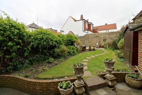 3 bedroom terraced house for sale, 3 South Street, Seaford