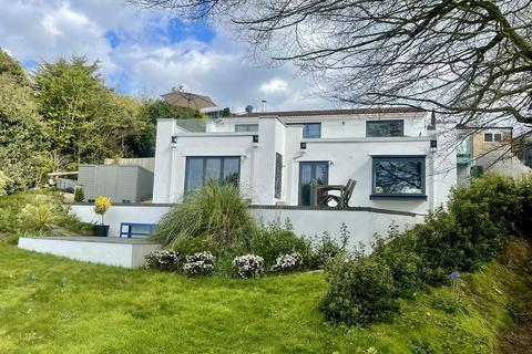 4 bedroom detached house for sale, Redcliffe Bay, Portishead.