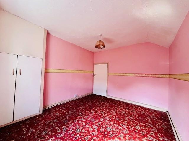 Bedroom 1.2.jpg