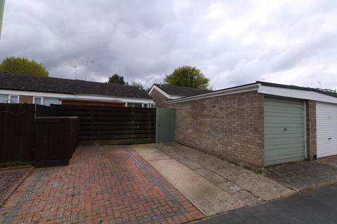 2 bedroom semi-detached bungalow for sale, Abbotsbury Road, Bury St. Edmunds IP33