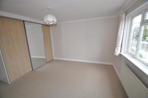 undefined, Summersbury Drive, Guildford GU4