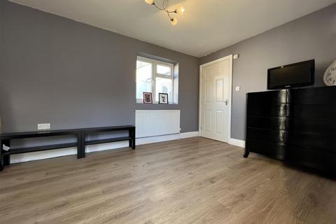5 bedroom house to rent, The Avenue, Wanstead E11