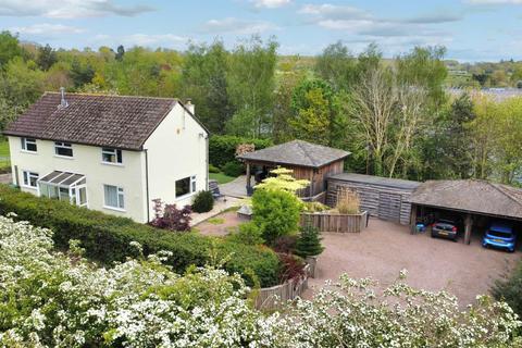 4 bedroom detached house for sale, Newent