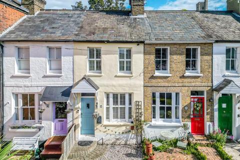 2 bedroom house for sale, Leigh Hill, Leigh-On-Sea SS9
