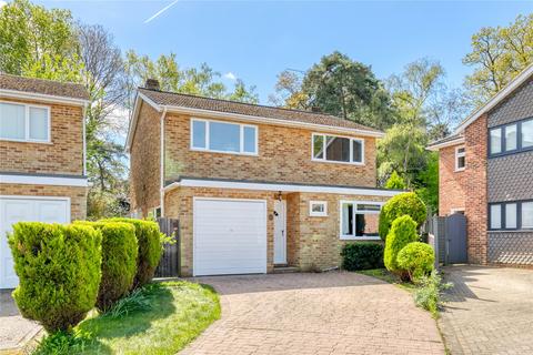 Whistley Close, Bracknell, Berkshire, RG12