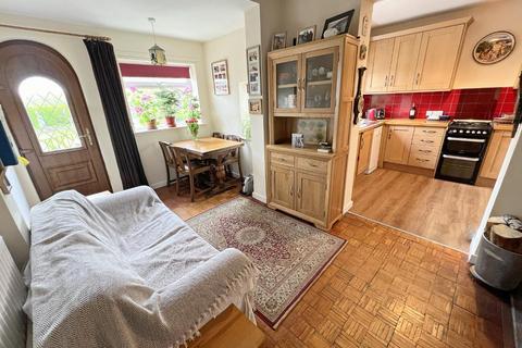 4 bedroom detached house for sale, Geoffrey Avenue, Nevilles Cross, Durham