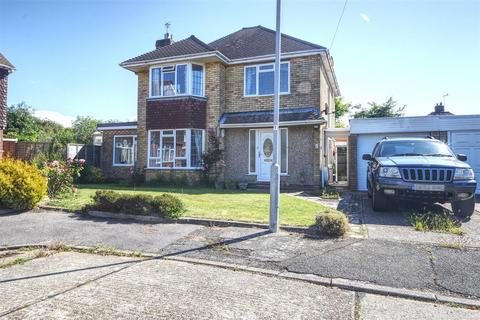 3 bedroom detached house for sale, The Shrublands, Bexhill-On-Sea