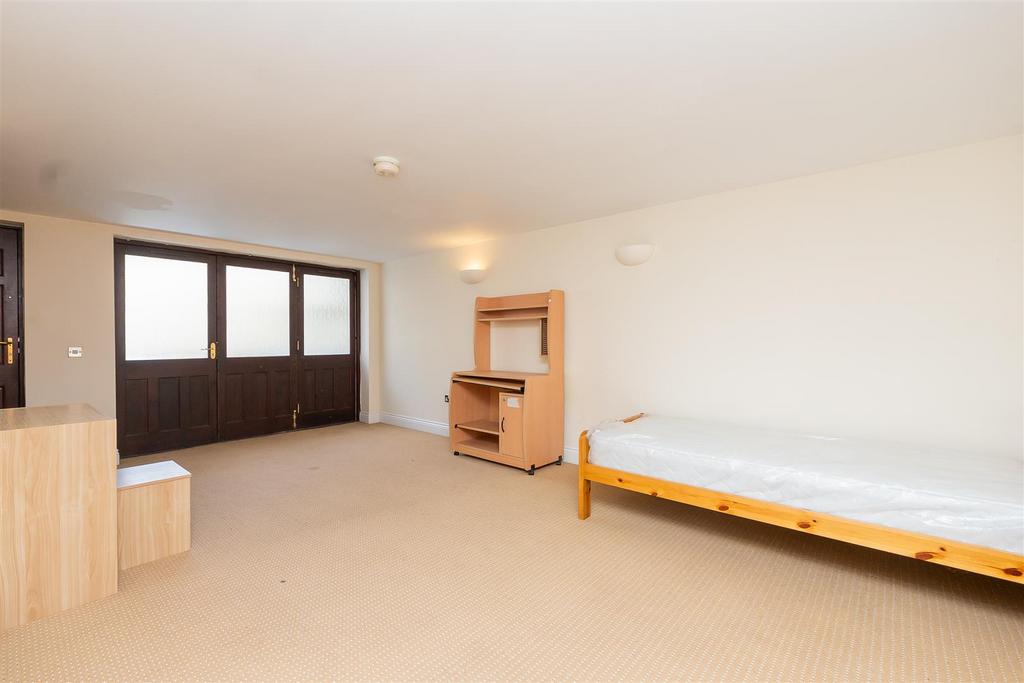 3-Bear-Yard-Mews-BS8-4 SD-4.jpg