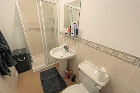 1 bedroom in a house share to rent, Rm 2, The Forge, Rushden, NN10 0UF