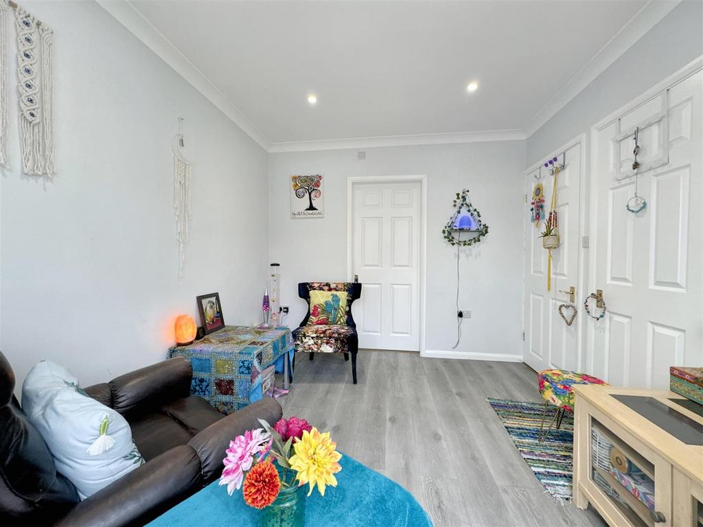 Family Room/Bedroom