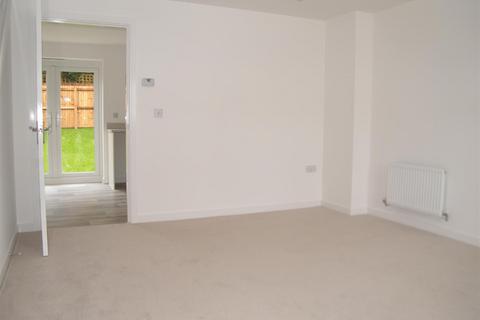 3 bedroom terraced house to rent, George Crescent, Cardiff CF3