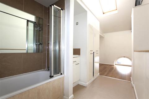 1 bedroom maisonette to rent, Island Centre Way, Middlesex EN3