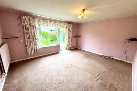 3 bedroom bungalow for sale, Chesham Road, Sawtry, Huntingdon, PE28
