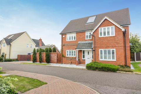 4 bedroom detached house for sale, Willow Court, Cold Norton