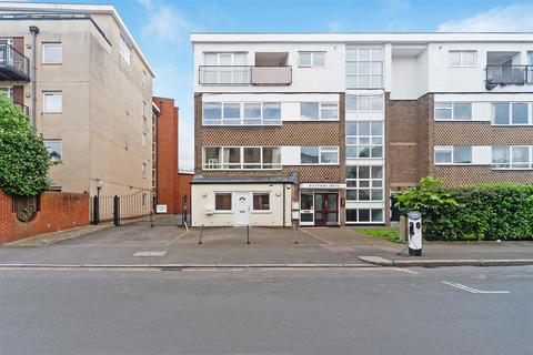 1 bedroom flat for sale, Griffiths Road, Wimbledon SW19