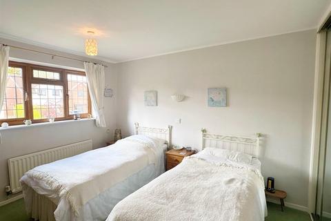 5 Shenstone Close, Sutton Coldfield, B74 4XB